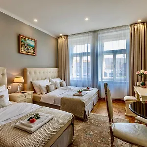 4* Apartahotel Slabur